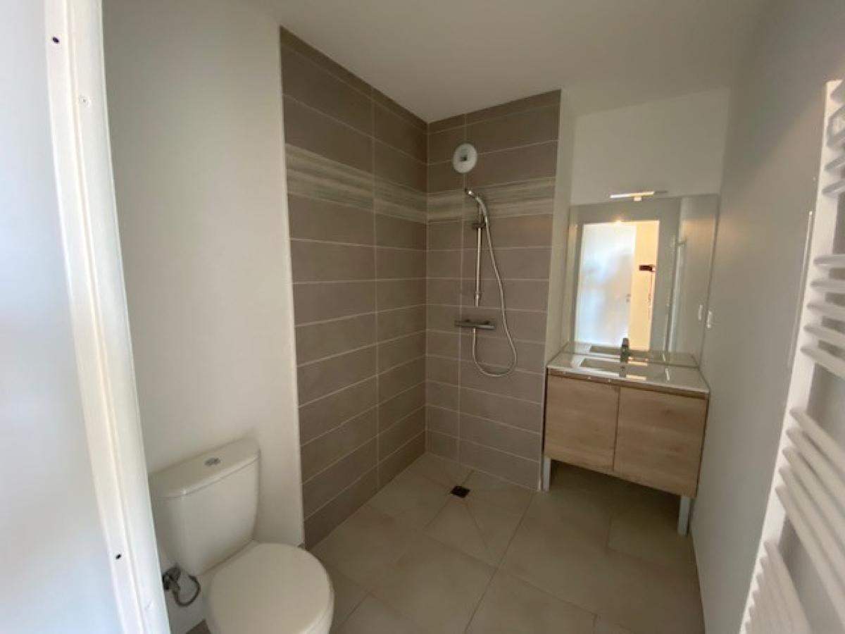 1 pièce - 4ème étage - 23m² - 446,43 € - Photo #4