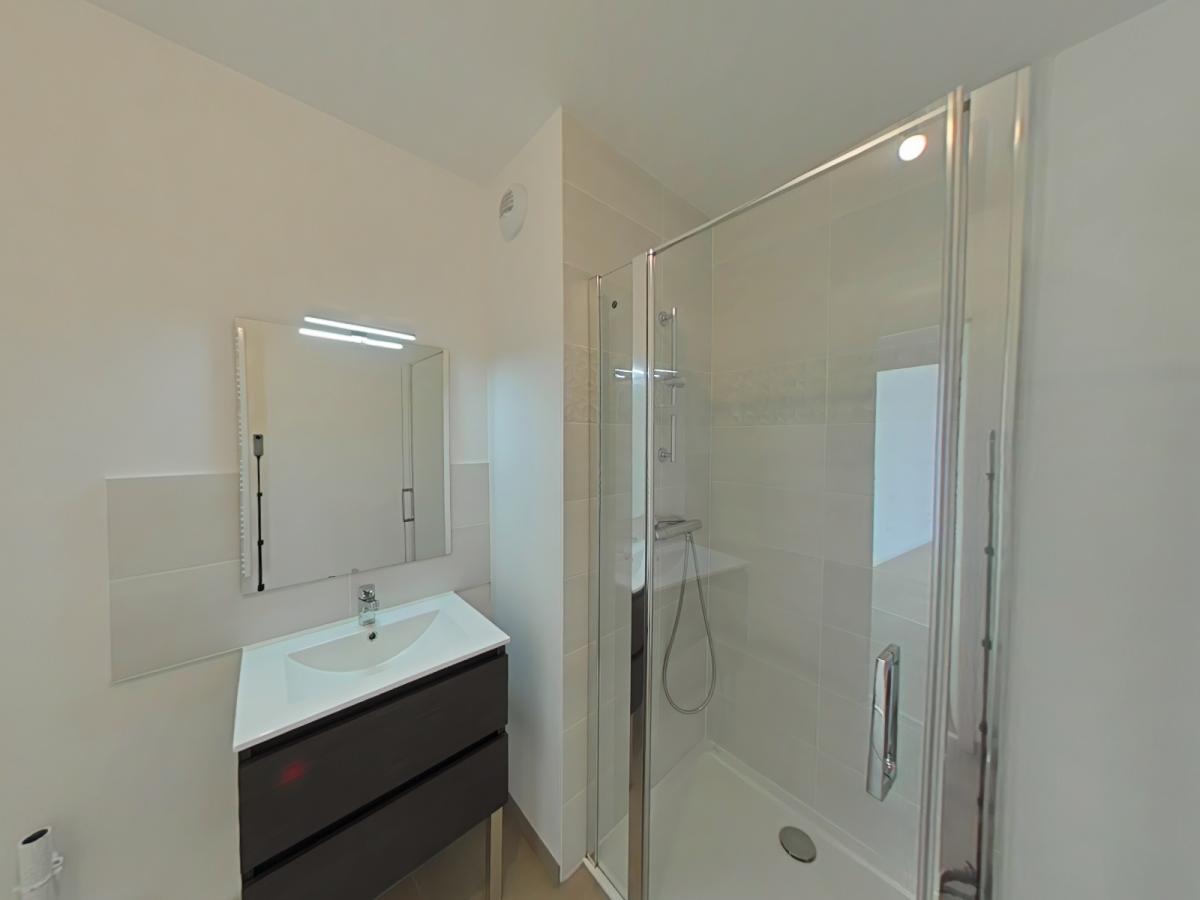 
																																							2 pièces - 
																																						RDC - 49m² - 674,34 € - Photo #5