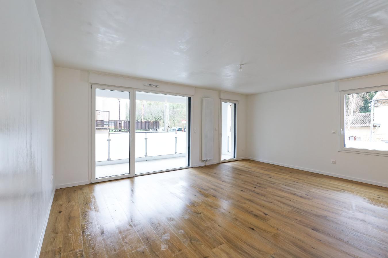 
																																							3 pièces - 
																																						1er étage - 72m² - 899,53 € - Photo #1