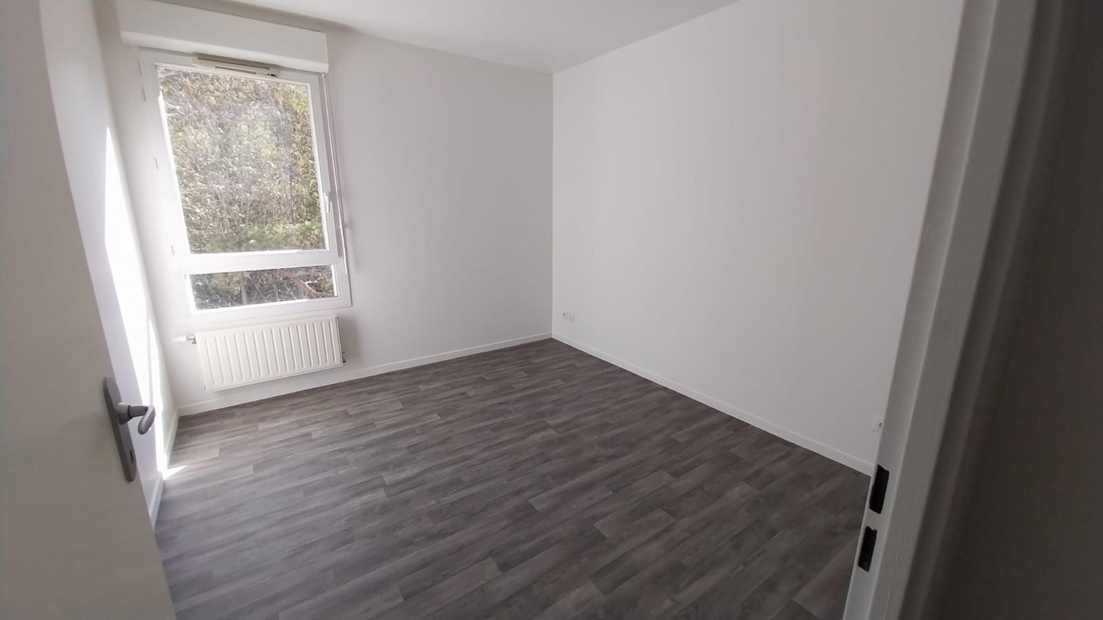 
																																							2 pièces - 
																																						5ème étage - 50m² - 139 000 € - Photo #3