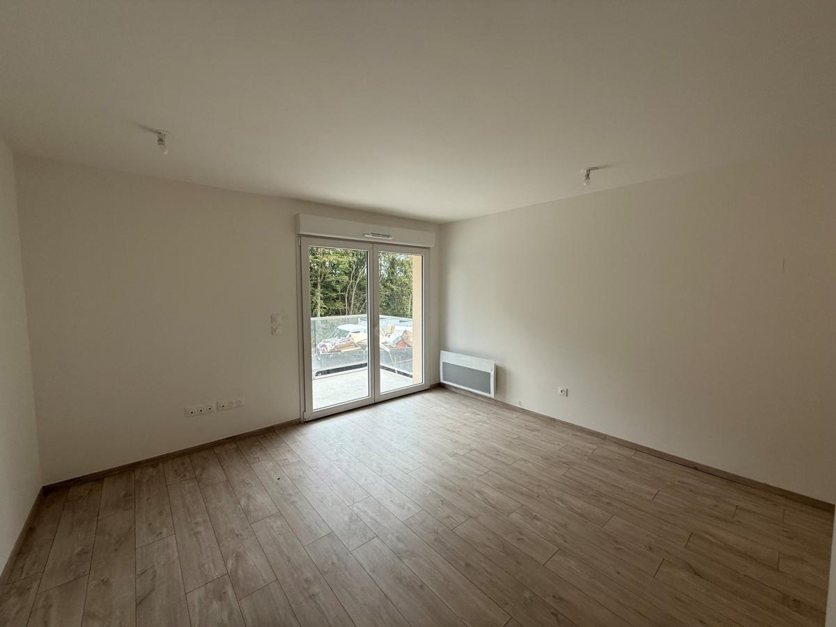 
																																							2 pièces - 
																																						1er étage - 45m² - 686,23 € - Photo #4
