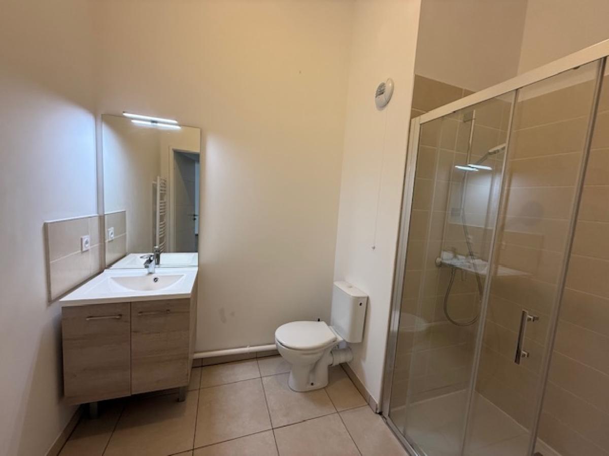 
																			2 pièces - 
																		RDC - 48m² - 768,86 € - Photo #5