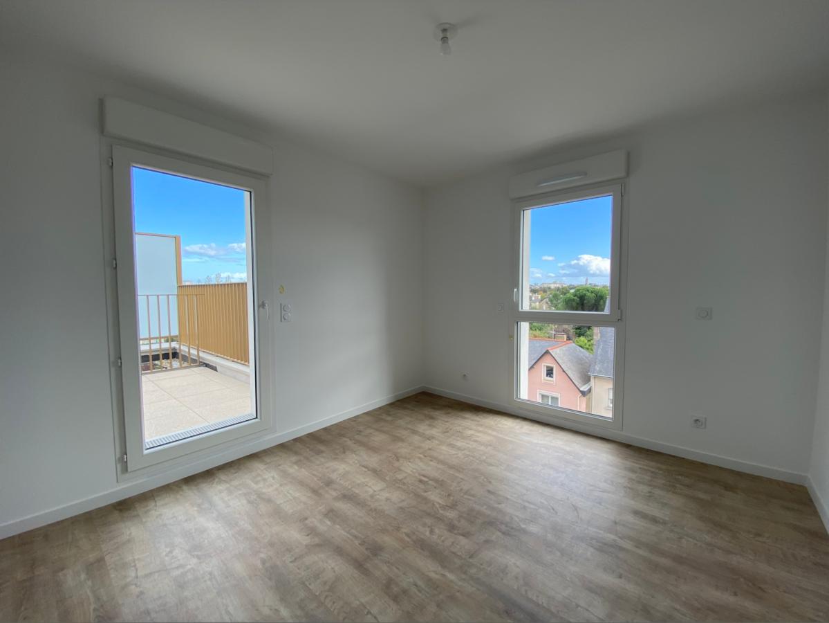 
																																							3 pièces - 
																																						3ème étage - 69m² - 1 074,15 € - Photo #4