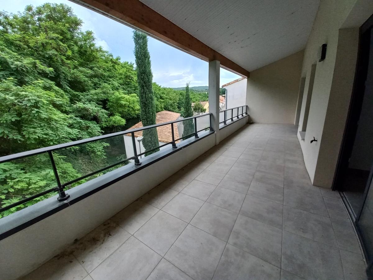 3 pièces - RDC - 74m² - 567,83 € - Photo #0
