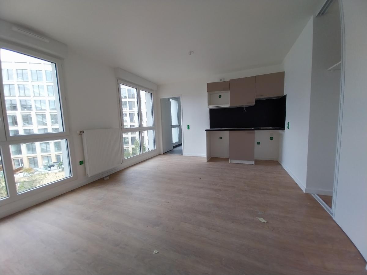 
																			1 pièce - 
																		4ème étage - 32m² - 604,93 € - Photo #3