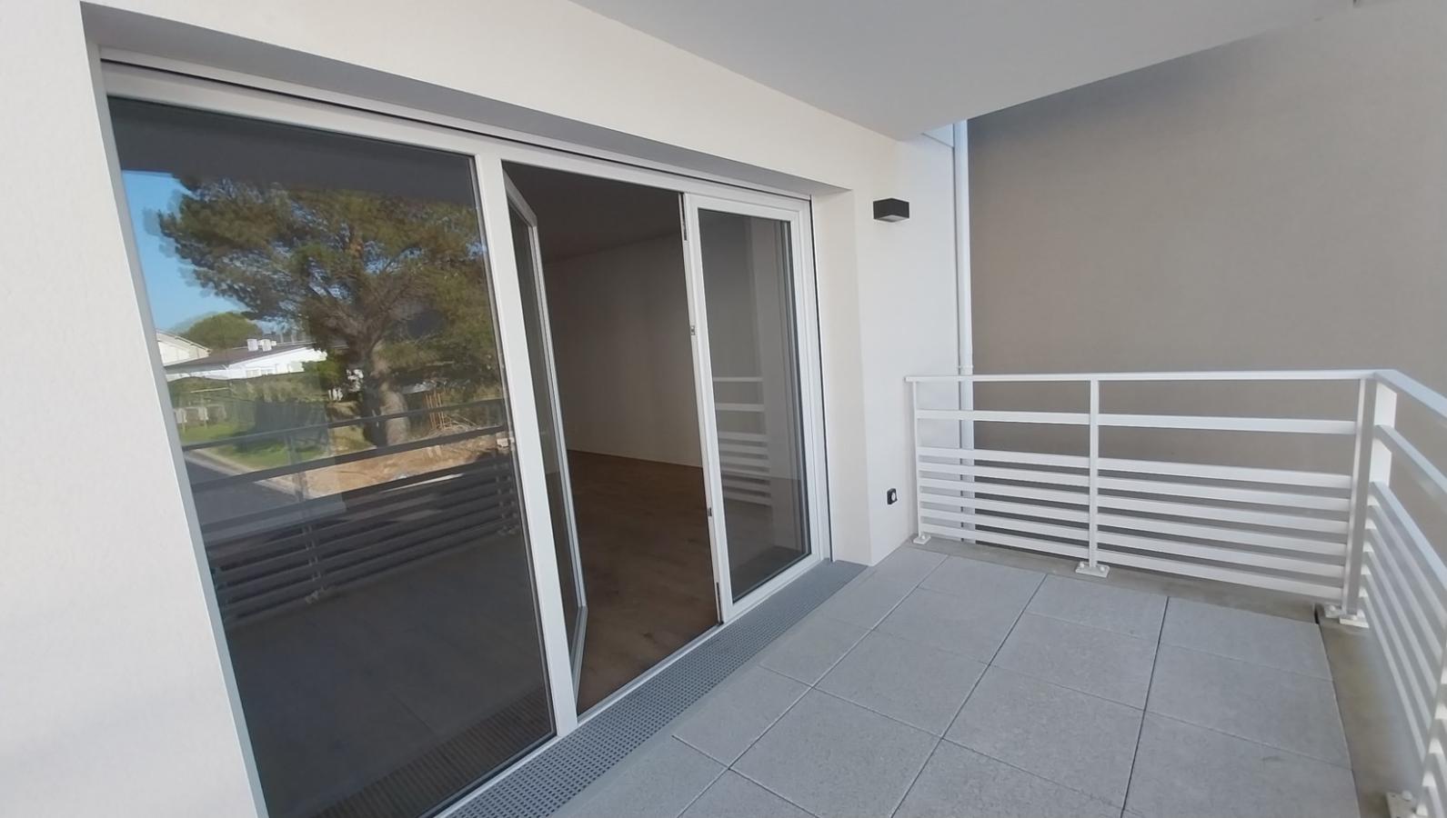 
																																							3 pièces - 
																																						1er étage - 66m² - 825,70 € - Photo #3
