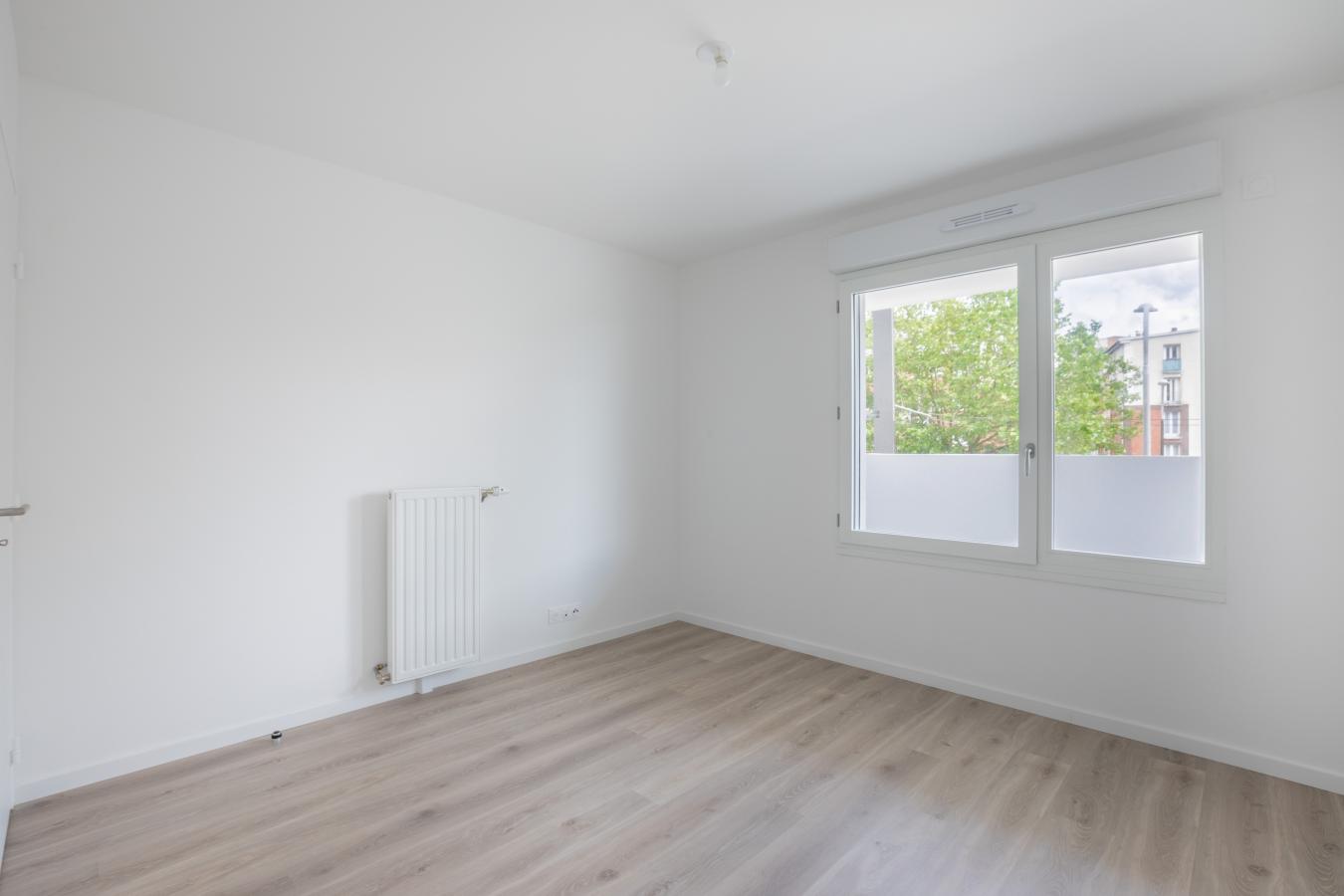 
																																							2 pièces - 
																																						2ème étage - 42m² - 1 096,26 € - Photo #3