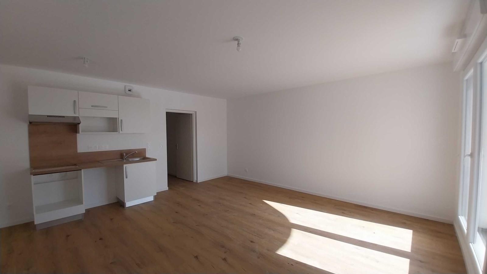 
																																							3 pièces - 
																																						5ème étage - 68m² - 931,94 € - Photo #1