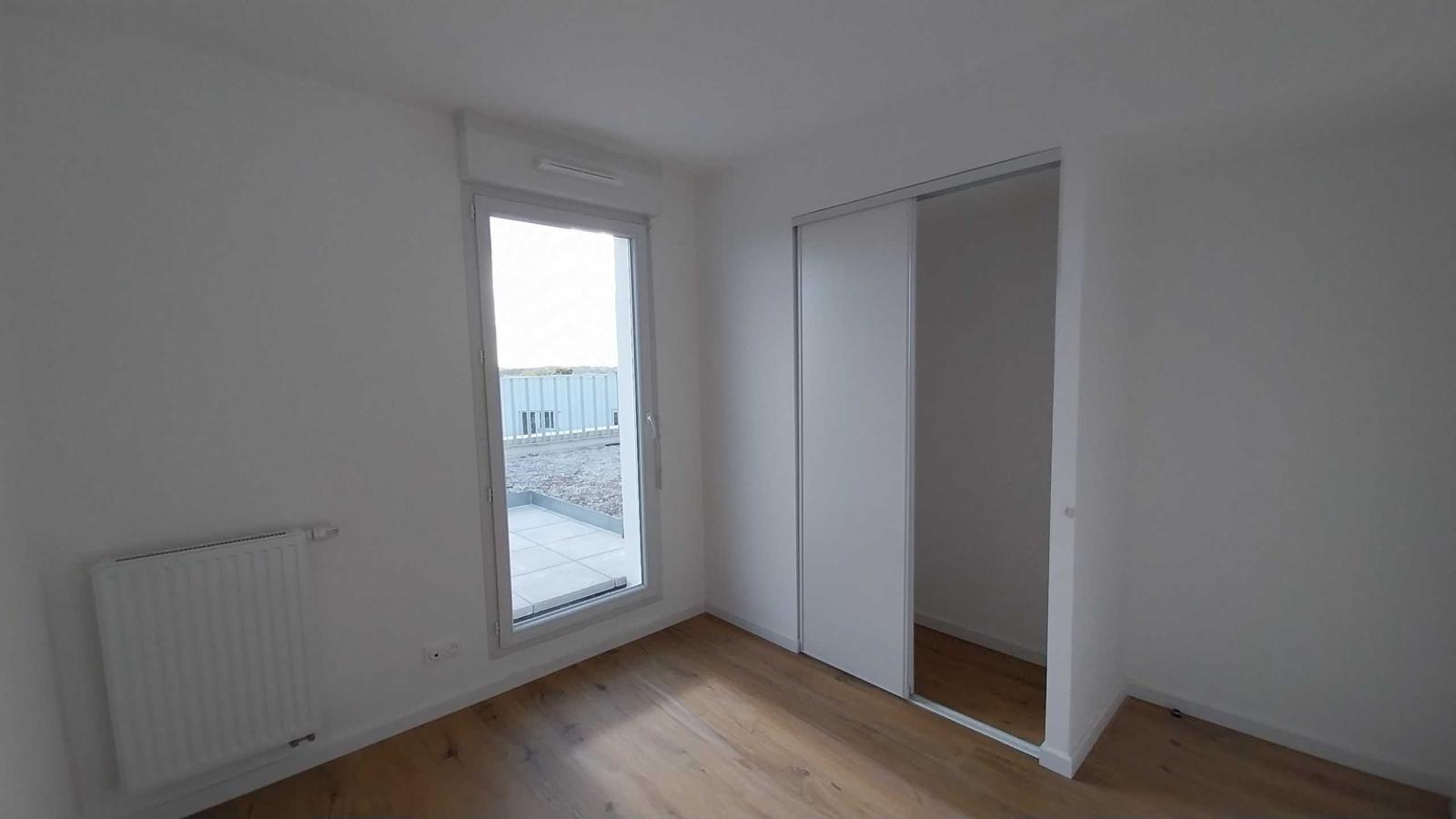 4 pièces - 8ème étage - 79m² - 1 121,87 € - Photo #6