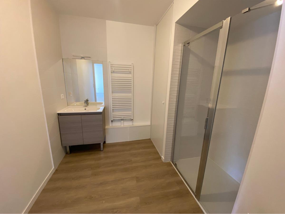 
																			3 pièces - 
																		3ème étage - 58m² - 795,25 € - Photo #6