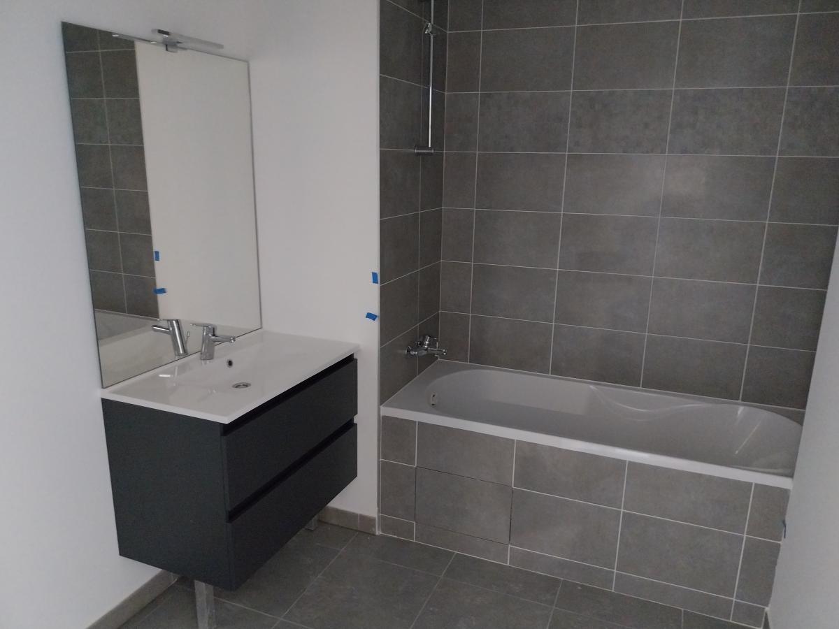 
																																							3 pièces - 
																																						6ème étage - 67m² - 1 019,56 € - Photo #2