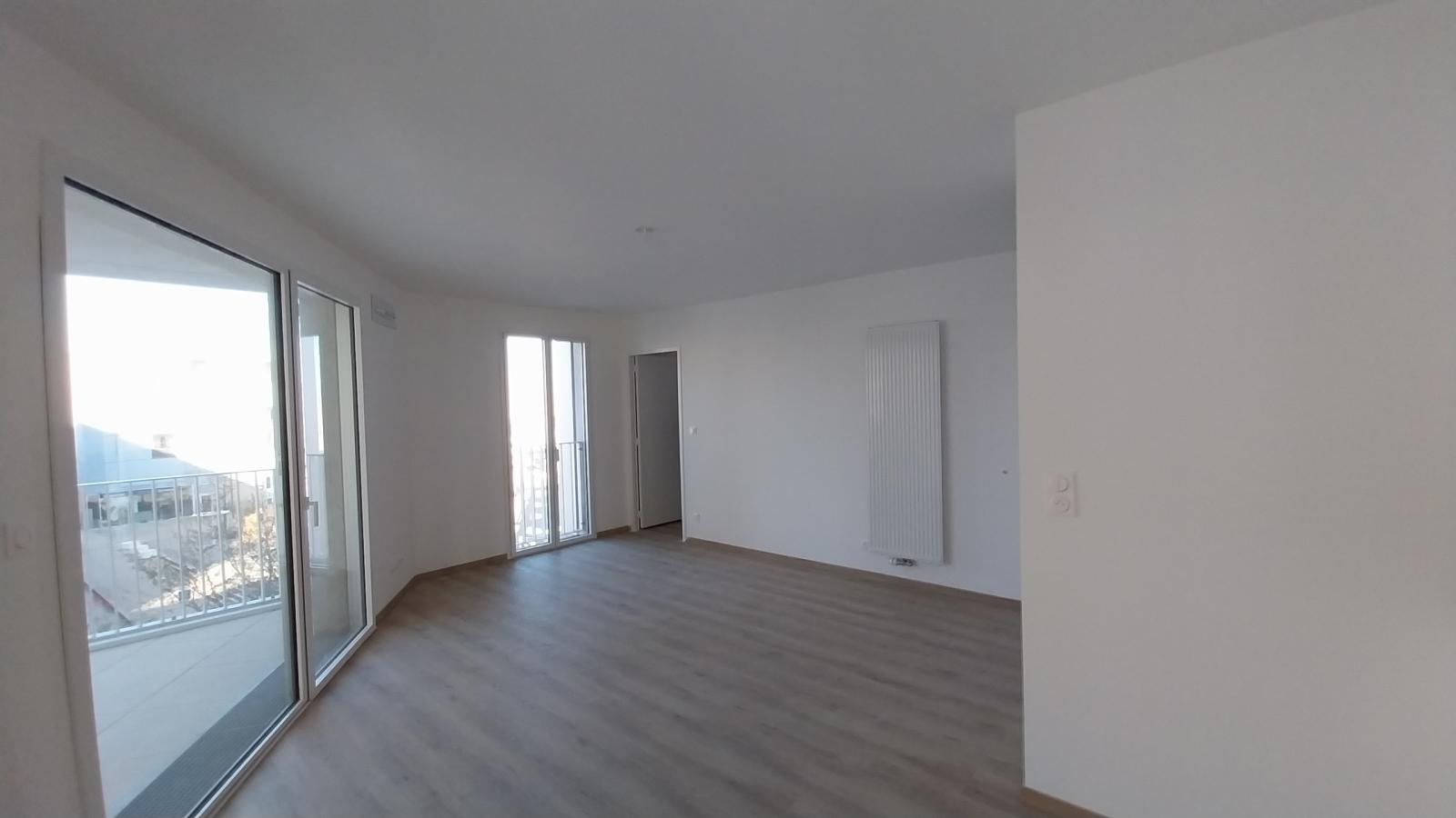 
																			2 pièces - 
																		5ème étage - 43m² - 723,83 € - Photo #3