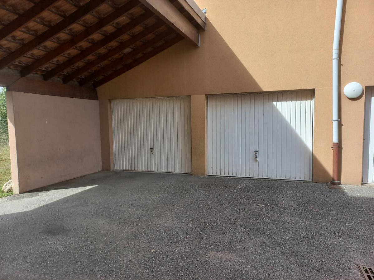 
																																							4 pièces - 
																																						3ème étage - 79m² - 170 000 € - Photo #7