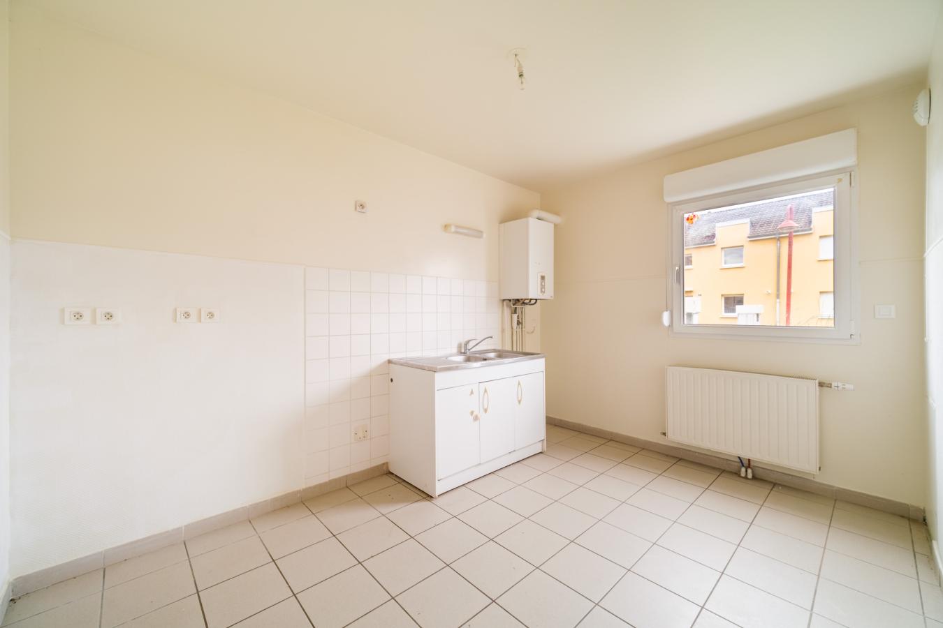 
																			5 pièces - 
																		RDC - 107m² - 146 455 € - Photo #2