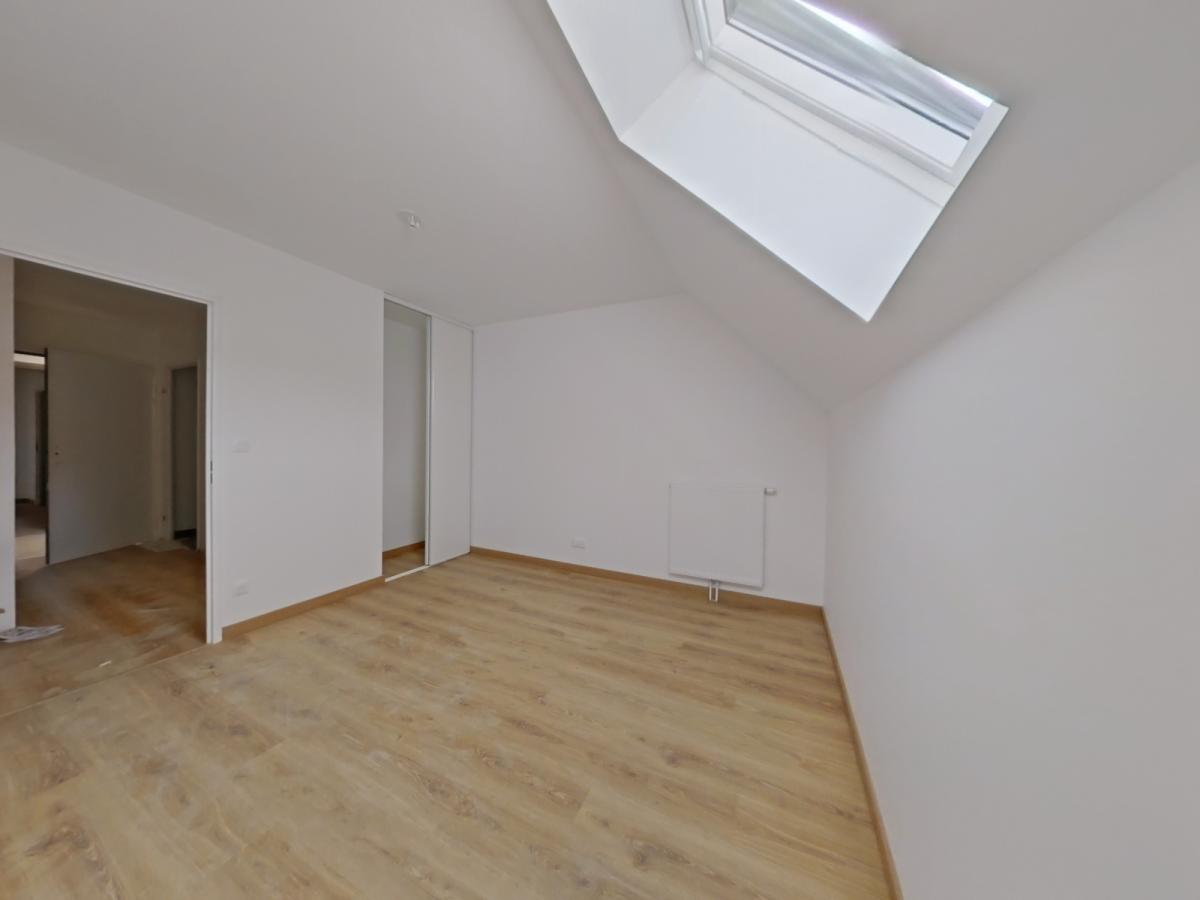 4 pièces - 2ème étage - 91m² - 1 069,40 € - Photo #5