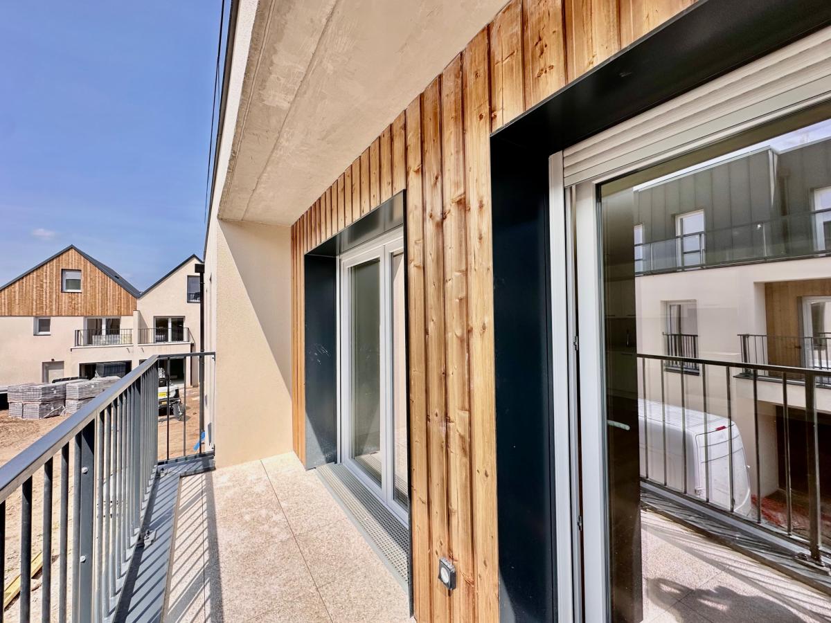 
																																							2 pièces - 
																																						2ème étage - 43m² - 999,92 € - Photo #1