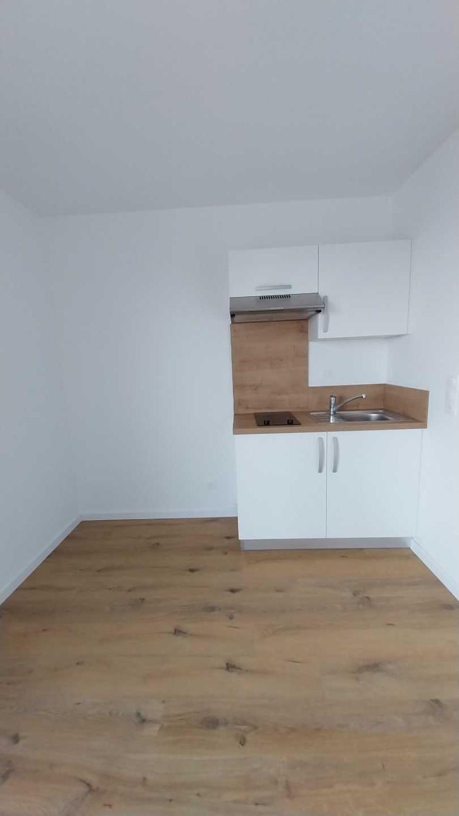 2 pièces - 9ème étage - 45m² - 724,40 € - Photo #3