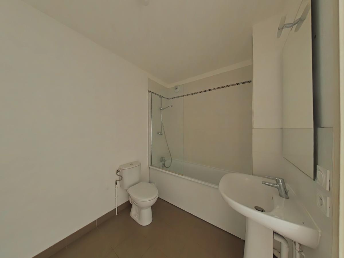 2 pièces - 2ème étage - 51m² - 857,05 € - Photo #4