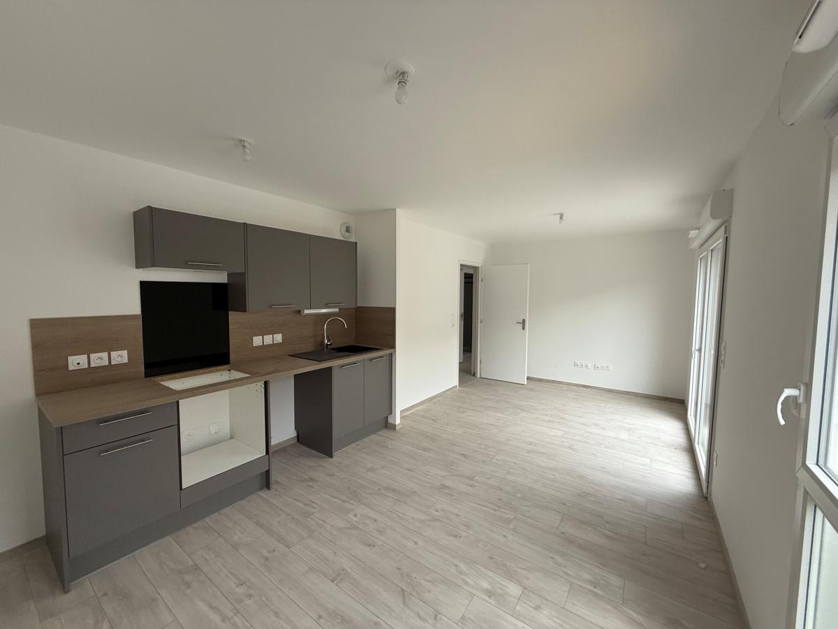2 pièces - 2ème étage - 45m² - 687,88 € - Photo #1