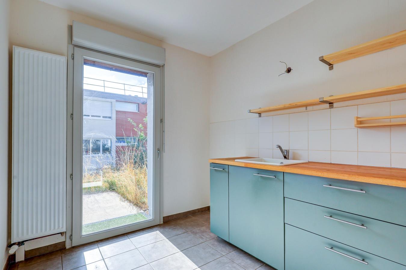 
																																							4 pièces - 
																																						RDC - 87m² - 253 190 € - Photo #3