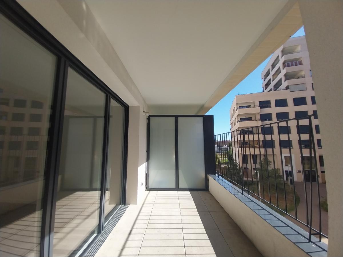 4 pièces - 2ème étage - 85m² - 1 104,92 € - Photo #3