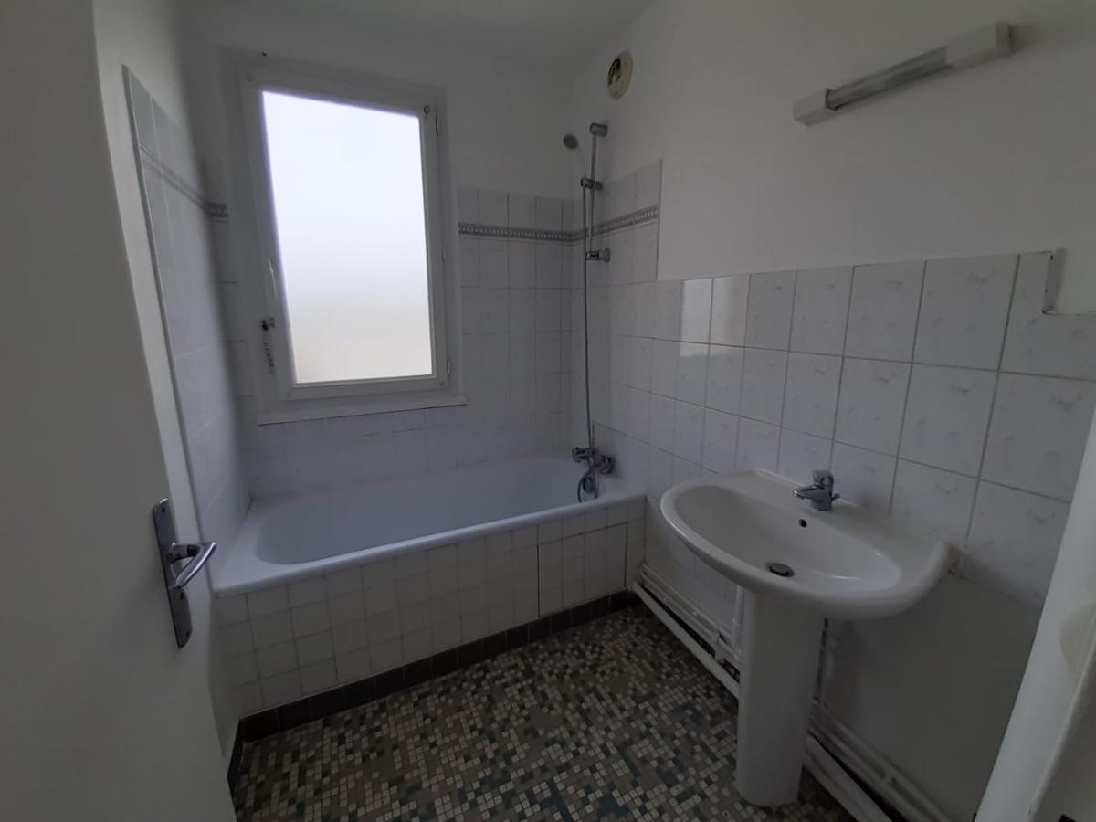 
																			2 pièces – 
																		5ème étage – 50m² - 115 000 € - Photo #5