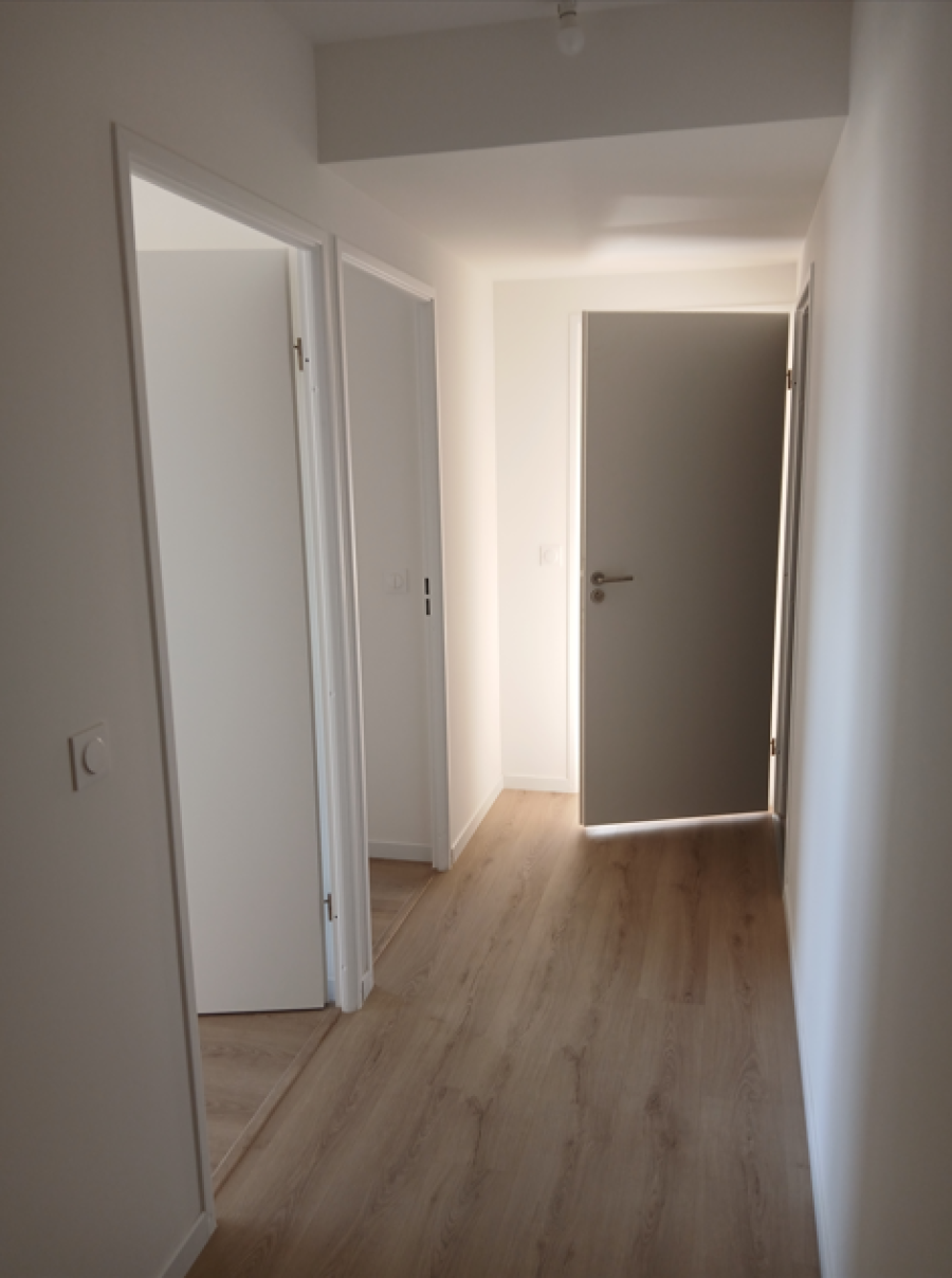 
																			3 pièces - 
																		4ème étage - 63m² - 1 431,26 € - Photo #5