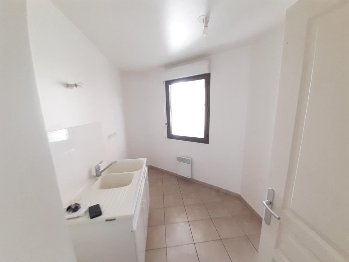 
																			3 pièces – 
																		4ème étage – 60m² - 187 000 € - Photo #4