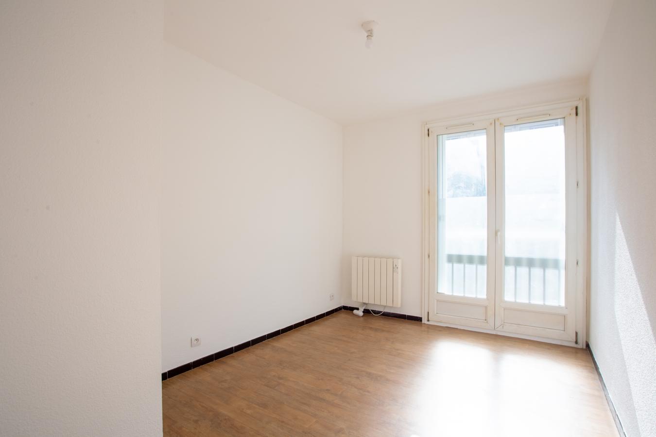 
																			3 pièces - 
																		RDC - 52m² - 179 000 € - Photo #5