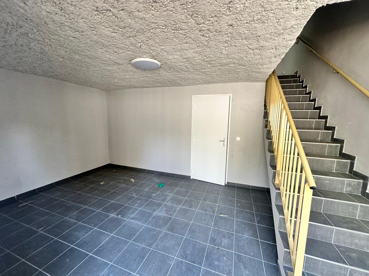 
																																							3 pièces - 
																																						1er étage - 62m² - 799,00 € - Photo #5