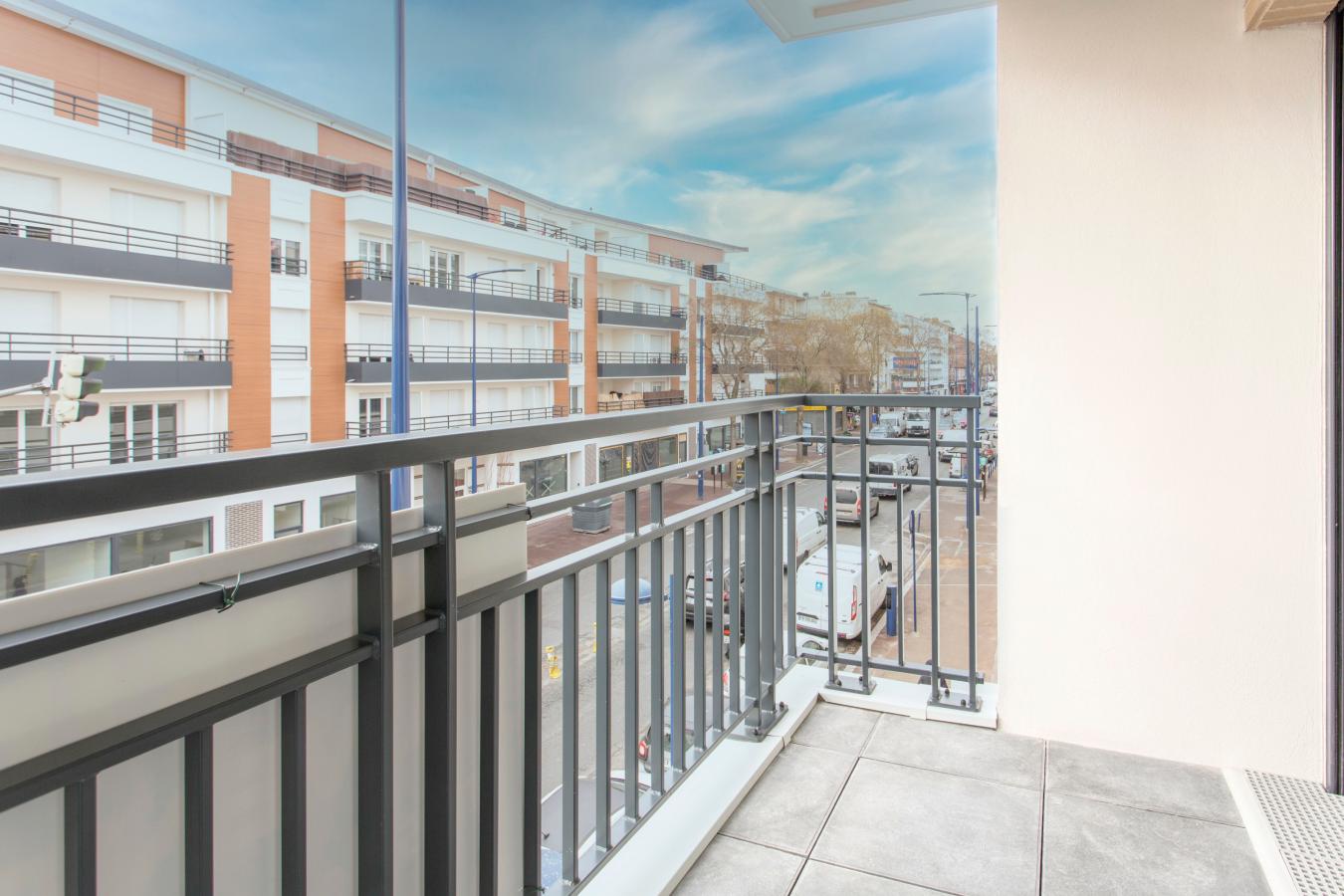 2 pièces - 3ème étage - 48m² - 906,94 € - Photo #2
