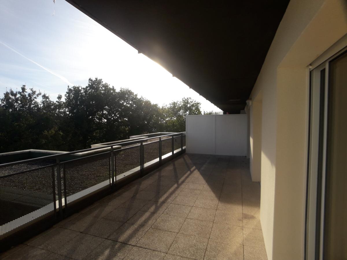 
																																							3 pièces - 
																																						4ème étage - 57m² - 706,19 € - Photo #2
