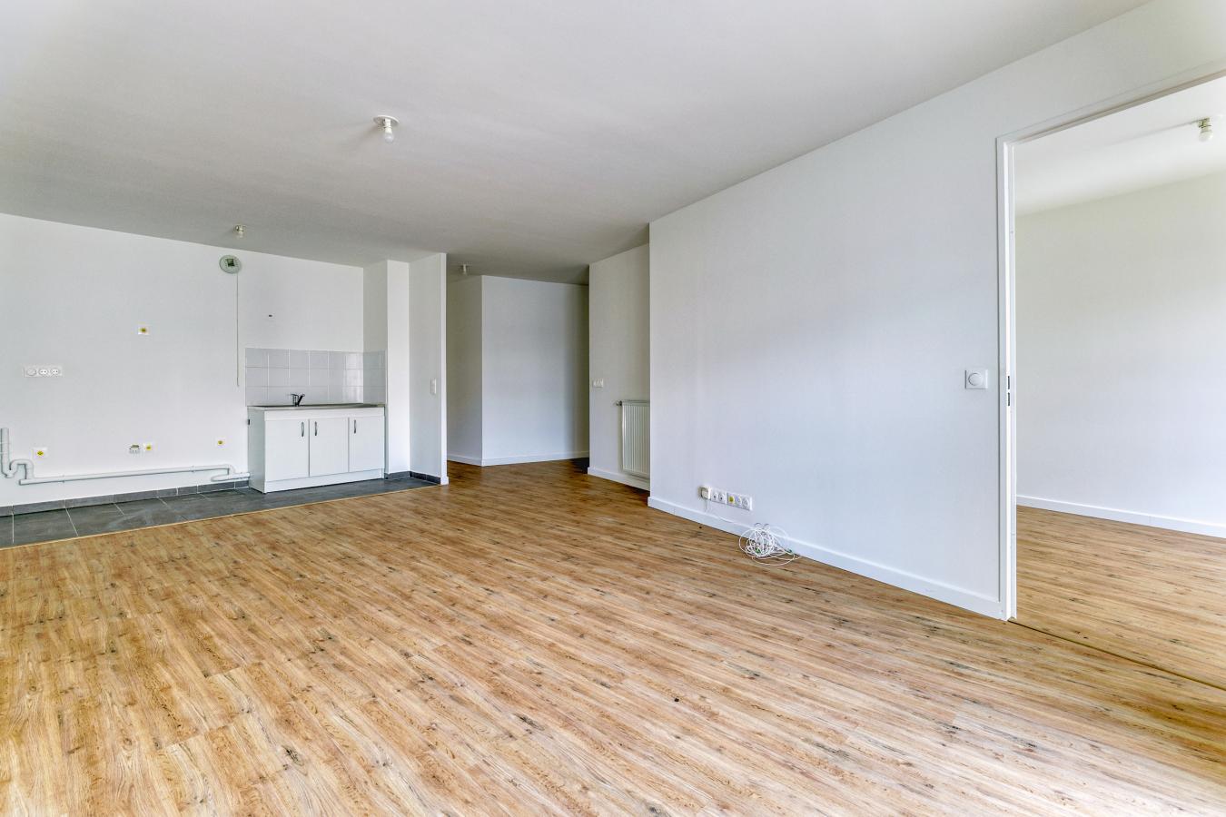 
																			4 pièces - 
																		2ème étage - 83m² - 1 736,40 € - Photo #1