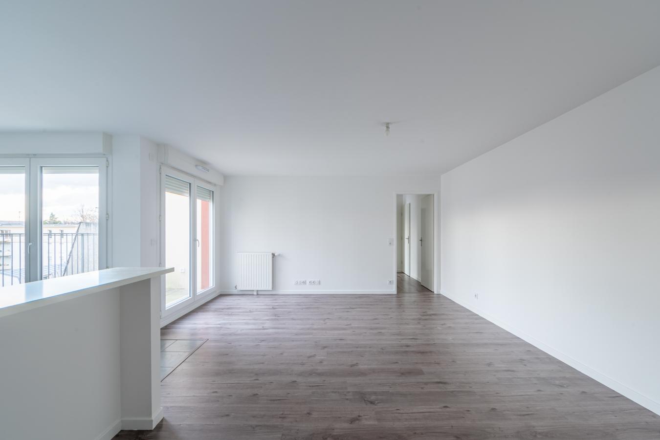 
																																							3 pièces - 
																																						4ème étage - 65m² - 1 112,68 € - Photo #1