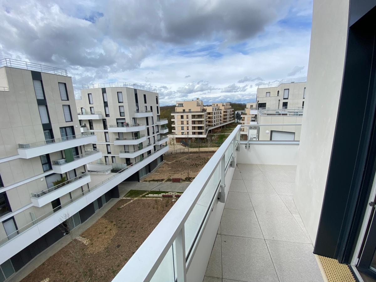 
																			2 pièces - 
																		1er étage - 44m² - 1 053,42 € - Photo #6