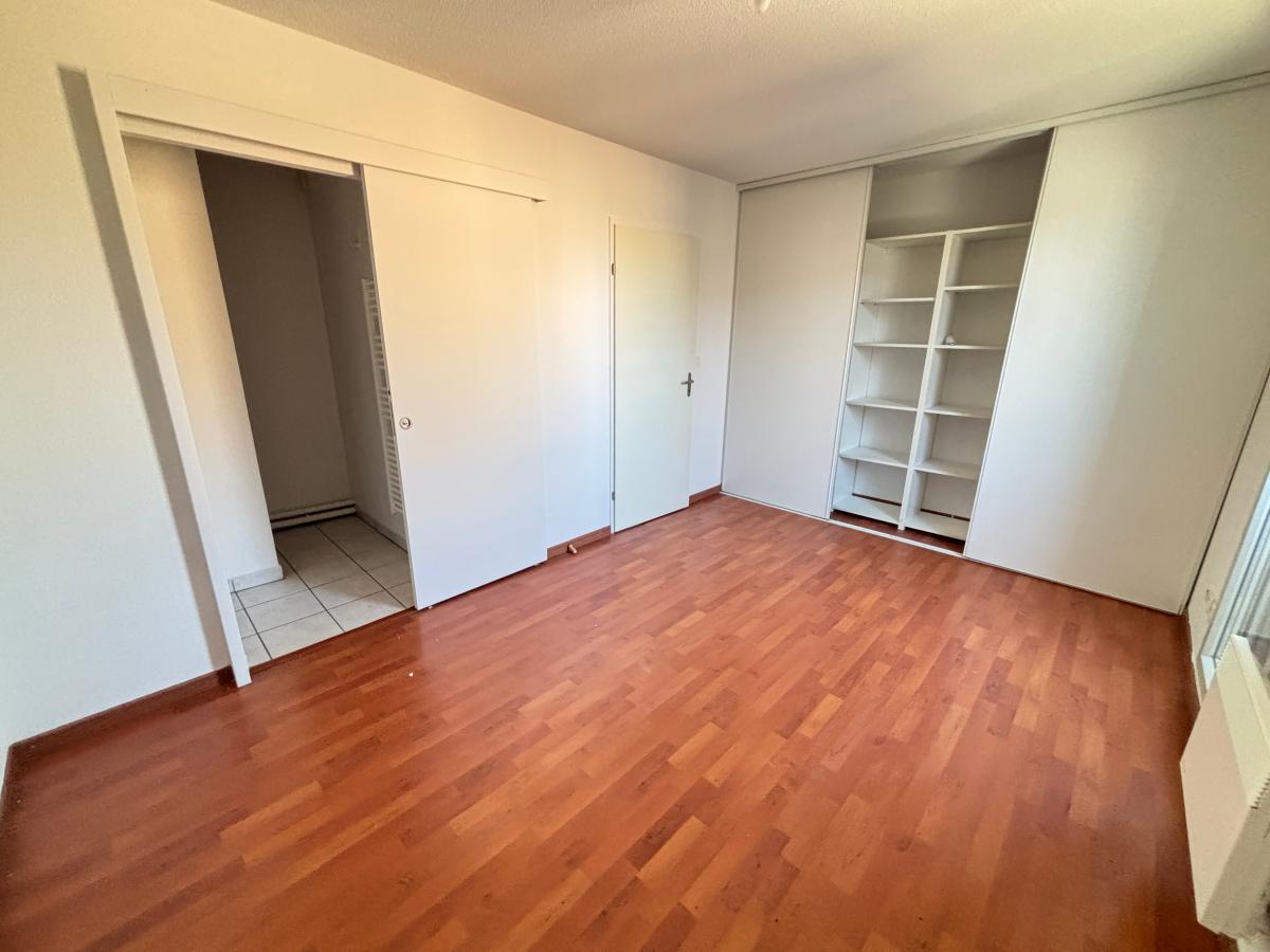 
																			4 pièces - 
																		1er étage - 83m² - 955,23 € - Photo #7