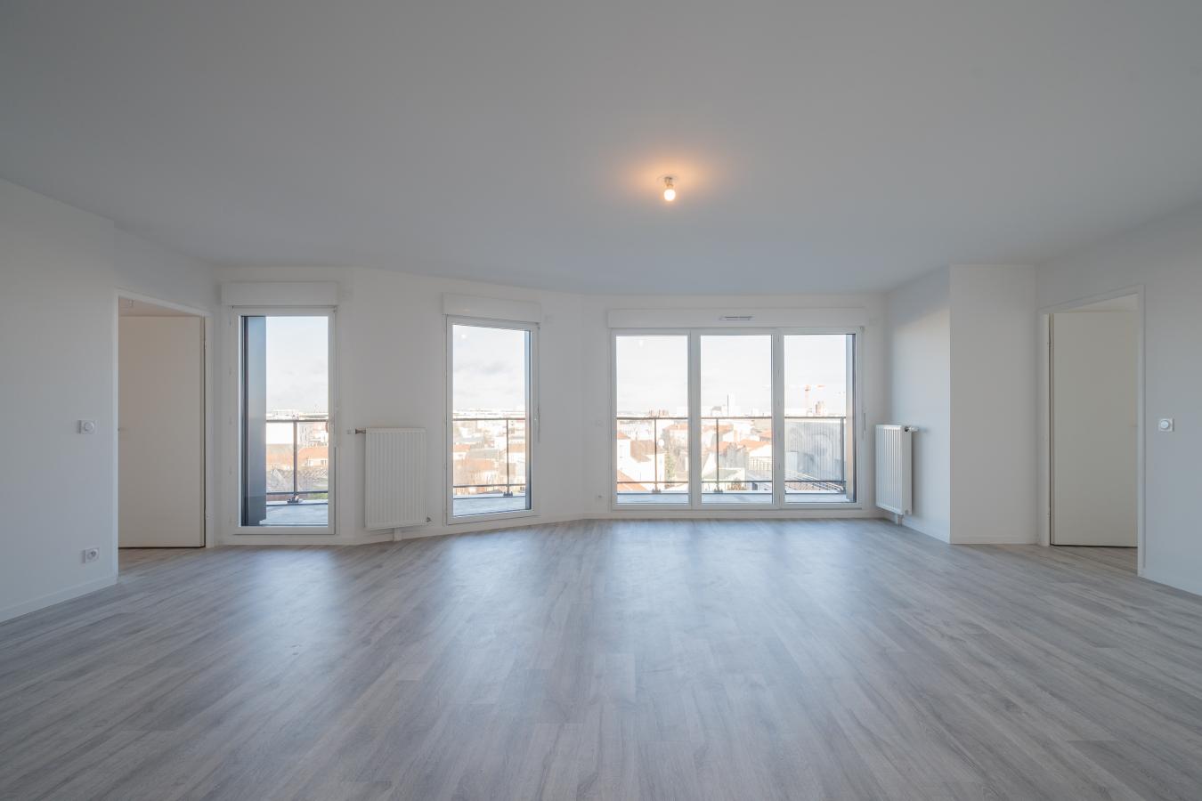 
																																							5 pièces - 
																																						5ème étage - 104m² - 1 698,87 € - Photo #2