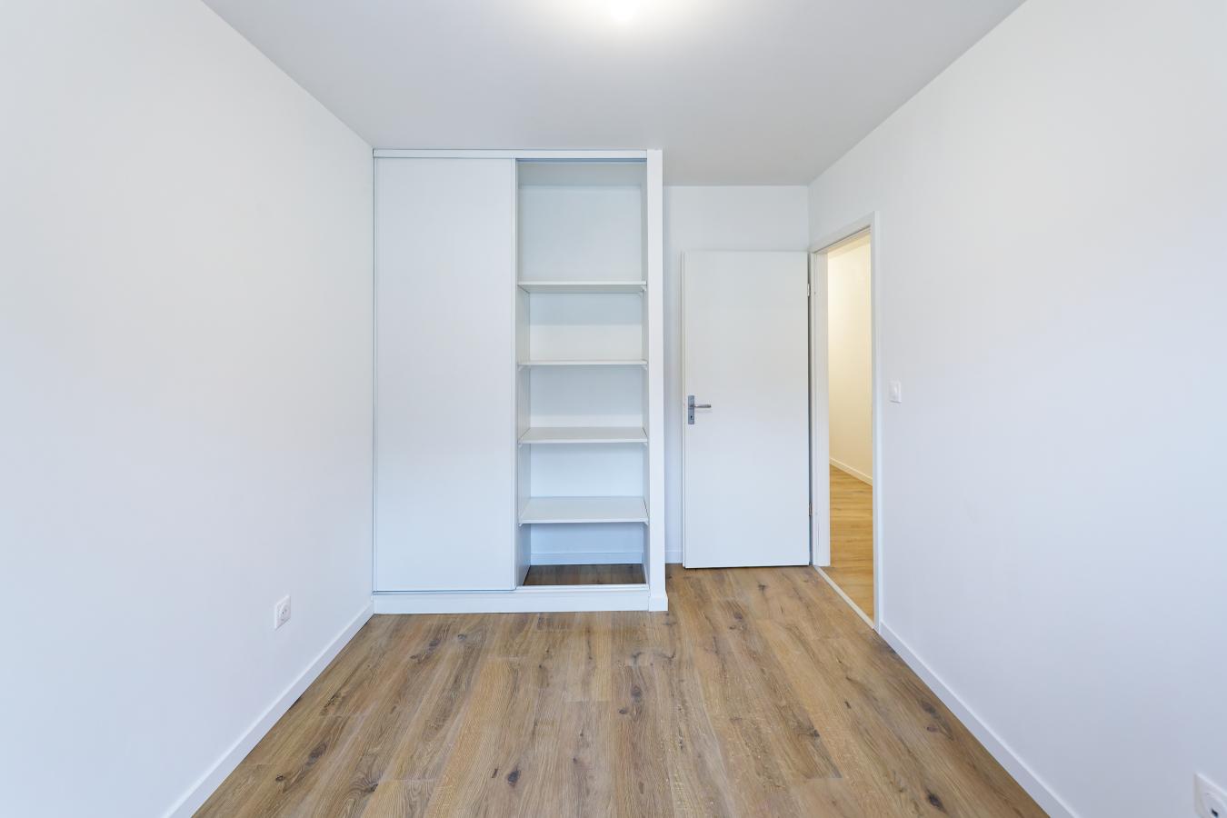 
																																							3 pièces - 
																																						1er étage - 72m² - 899,53 € - Photo #6
