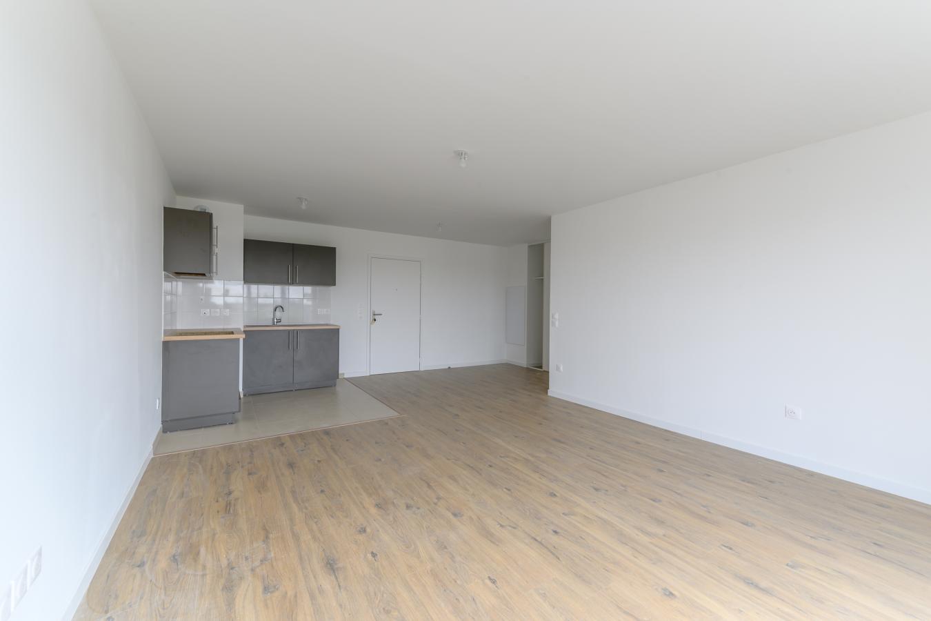 
																			3 pièces - 
																		4ème étage - 60m² - 1 436,53 € - Photo #3