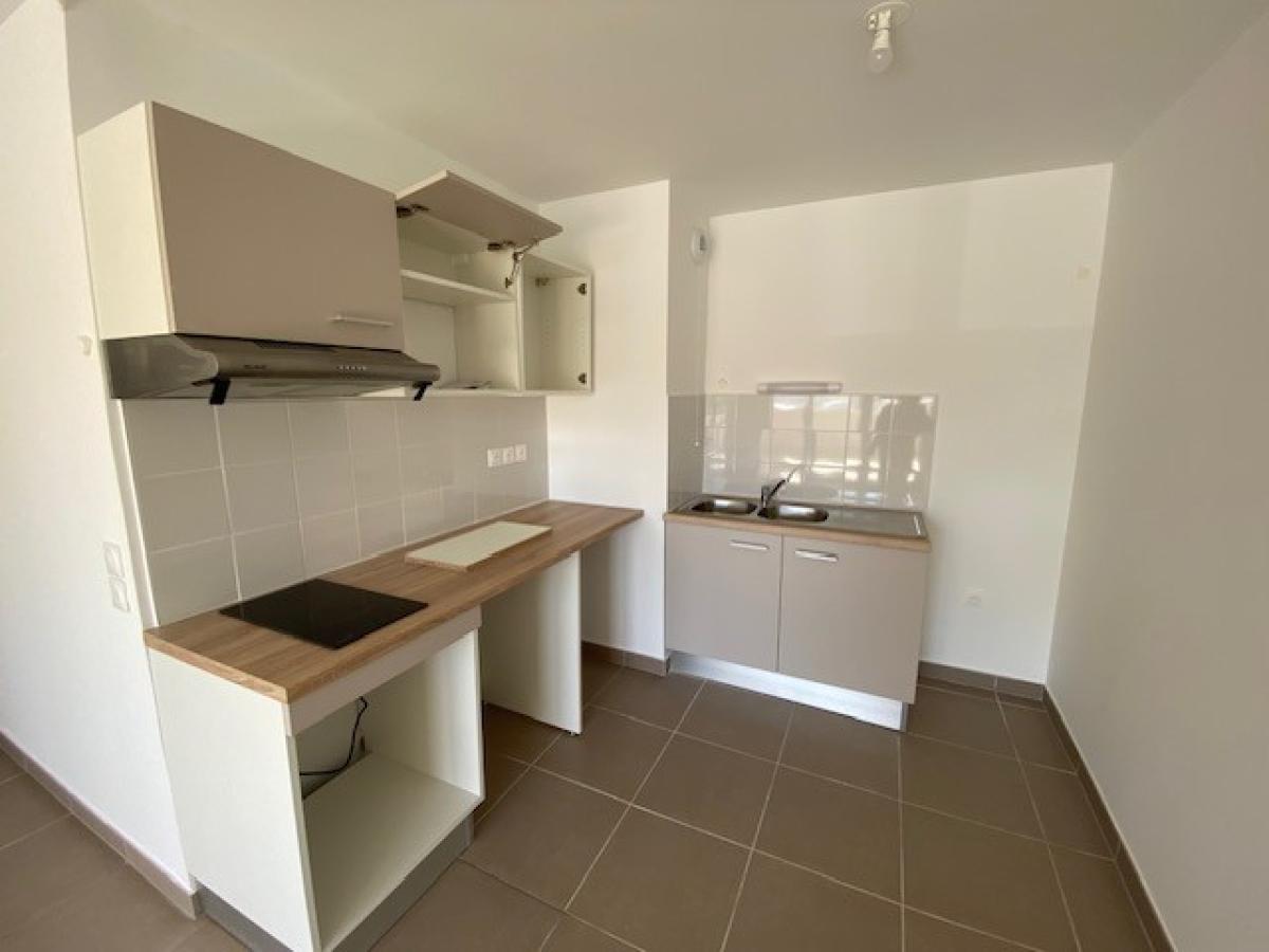 2 pièces - RDC - 47m² - 561,30 € - Photo #1