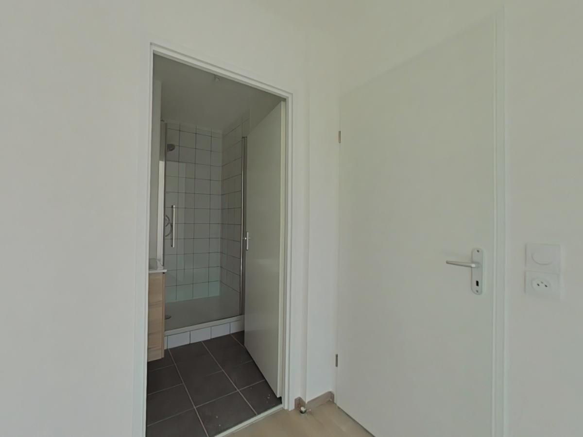 4 pièces - 3ème étage - 88m² - 1 118,01 € - Photo #3