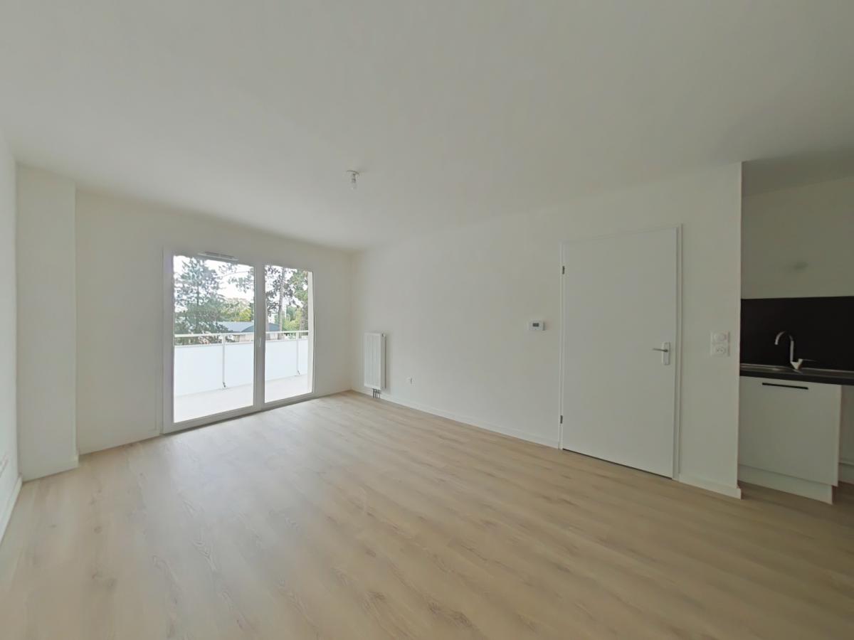 2 pièces - 2ème étage - 44m² - 629,31 € - Photo #1
