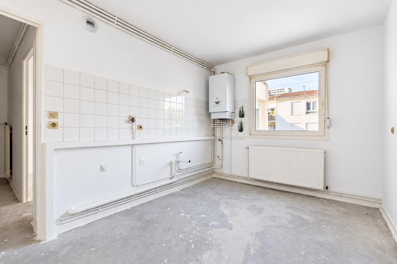 5 pièces - 3ème étage - 165 000 € - Photo #4