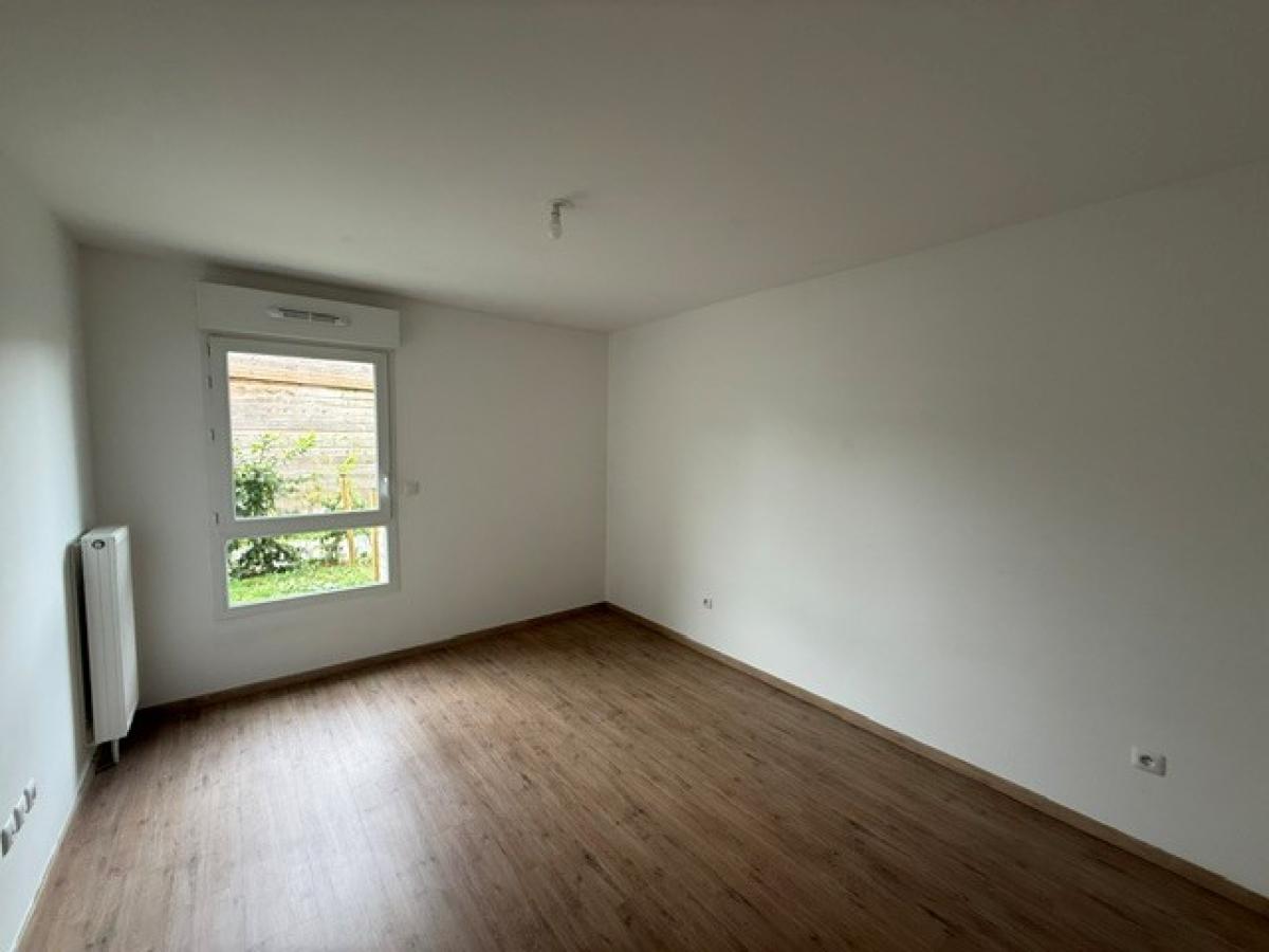 3 pièces - RDC - 62m² - 813,46 € - Photo #3