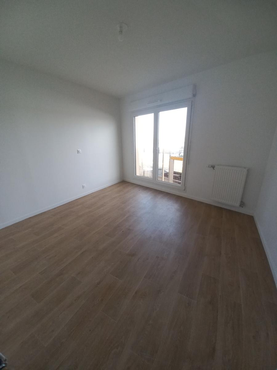 2 pièces - 4ème étage - 43m² - 642,22 € - Photo #4