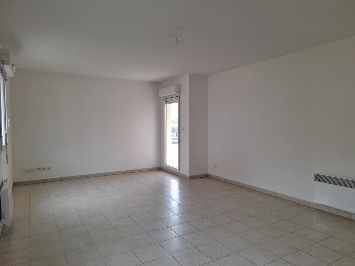 
																			3 pièces - 
																		3ème étage - 71m² - 1 198,84 € - Photo #3