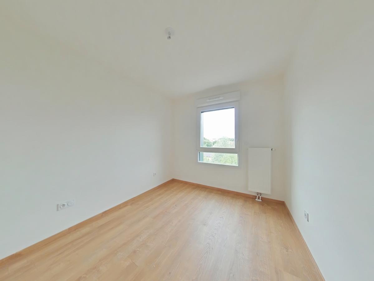 
																																							3 pièces - 
																																						4ème étage - 68m² - 820,50 € - Photo #6