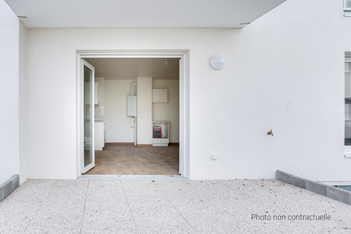 
																																							3 pièces - 
																																						RDC - 67m² - 701,77 € - Photo #5