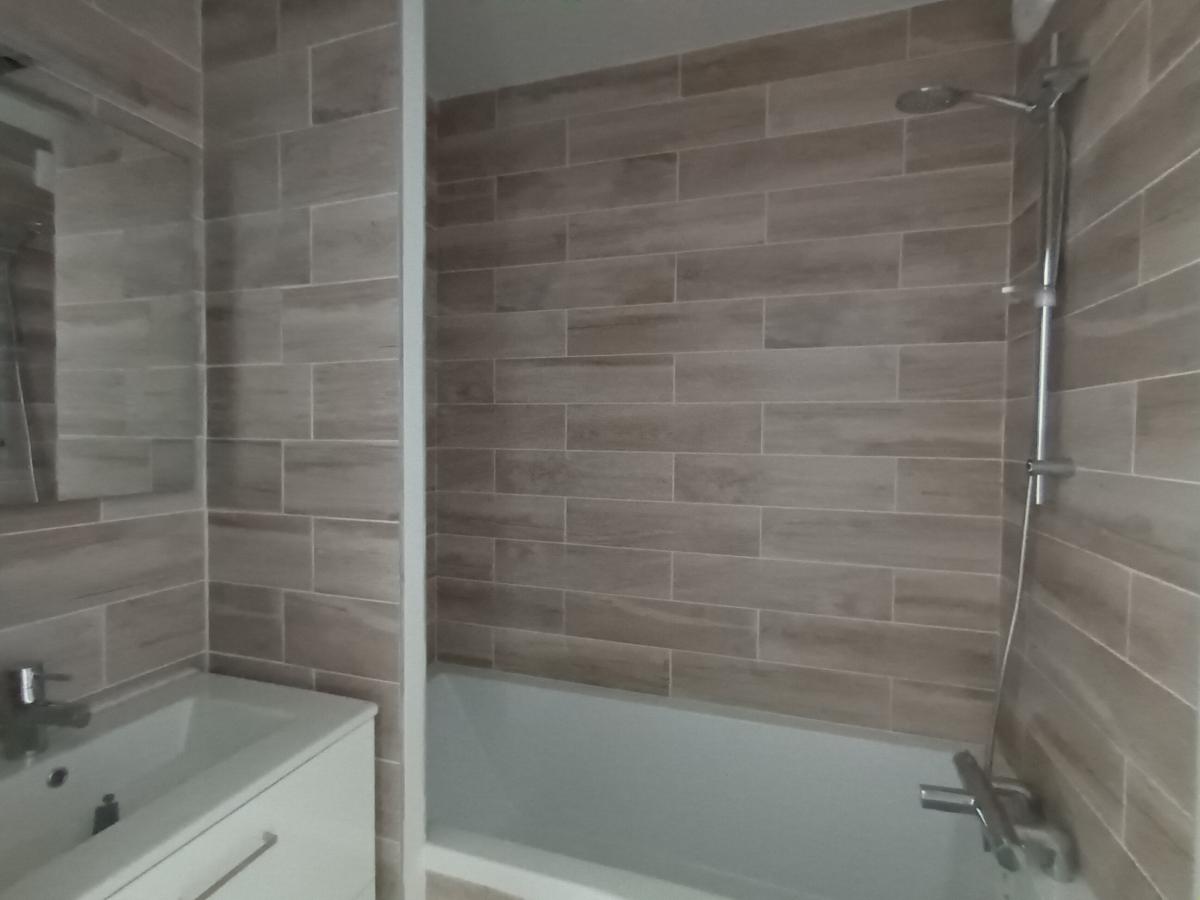 
																																							4 pièces - 
																																						9ème étage - 88m² - 1 146,56 € - Photo #6
