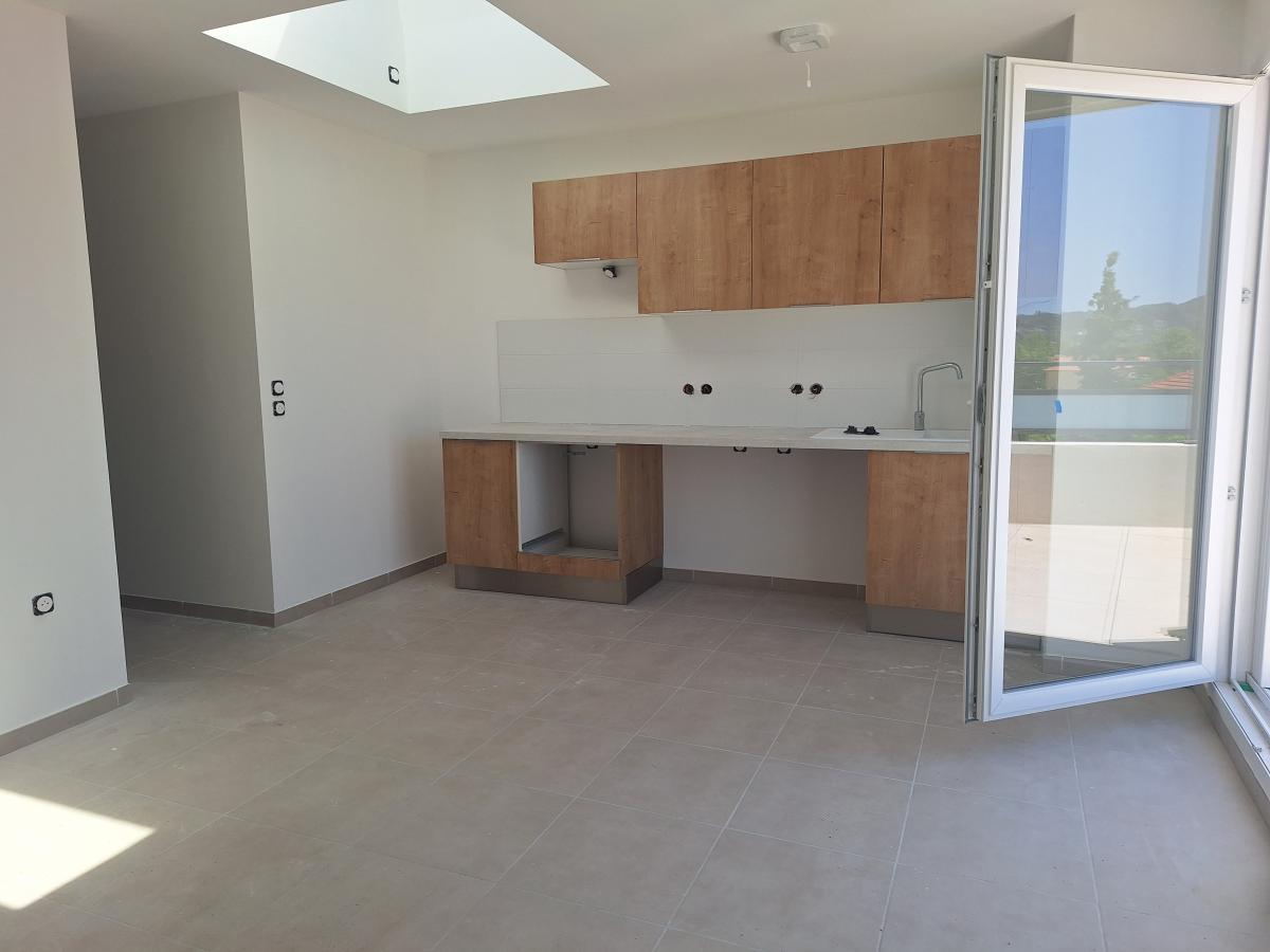 3 pièces - RDC - 60m² - 850,75 € - Photo #0